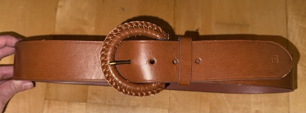 VTG Chaps Brown Vinyl Cowhide Leather Belt Western Whipstitch M